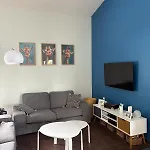 Jolie Maison, Tres Lumineuse *