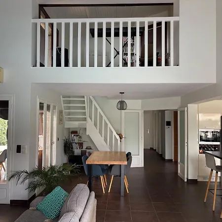 Jolie Maison, Tres Lumineuse Дом отдыха Порте-сюр-Гарон