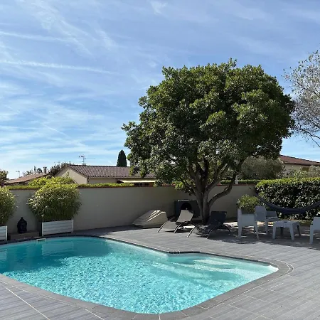 Jolie Maison, Tres Lumineuse Дом отдыха *