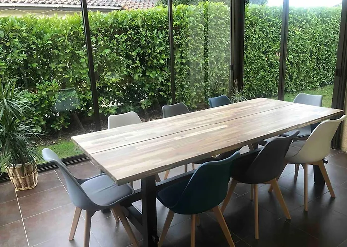 Jolie Maison, Tres Lumineuse *