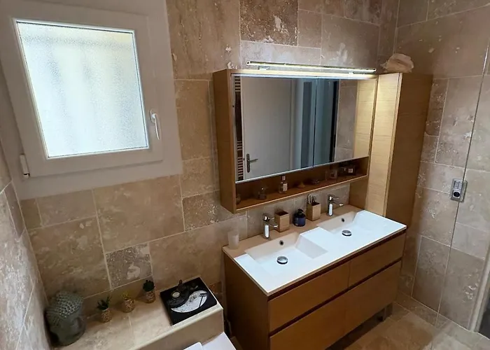 Jolie Maison, Tres Lumineuse Дом отдыха *